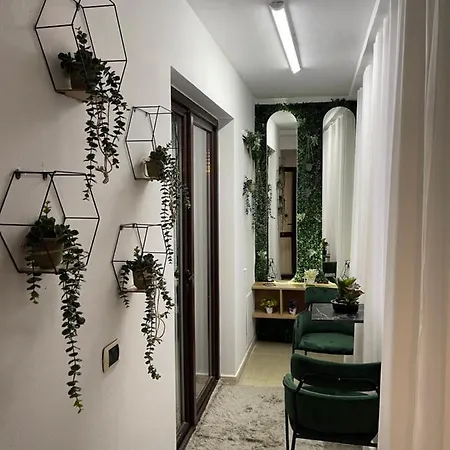 Superior 2br * Tirana